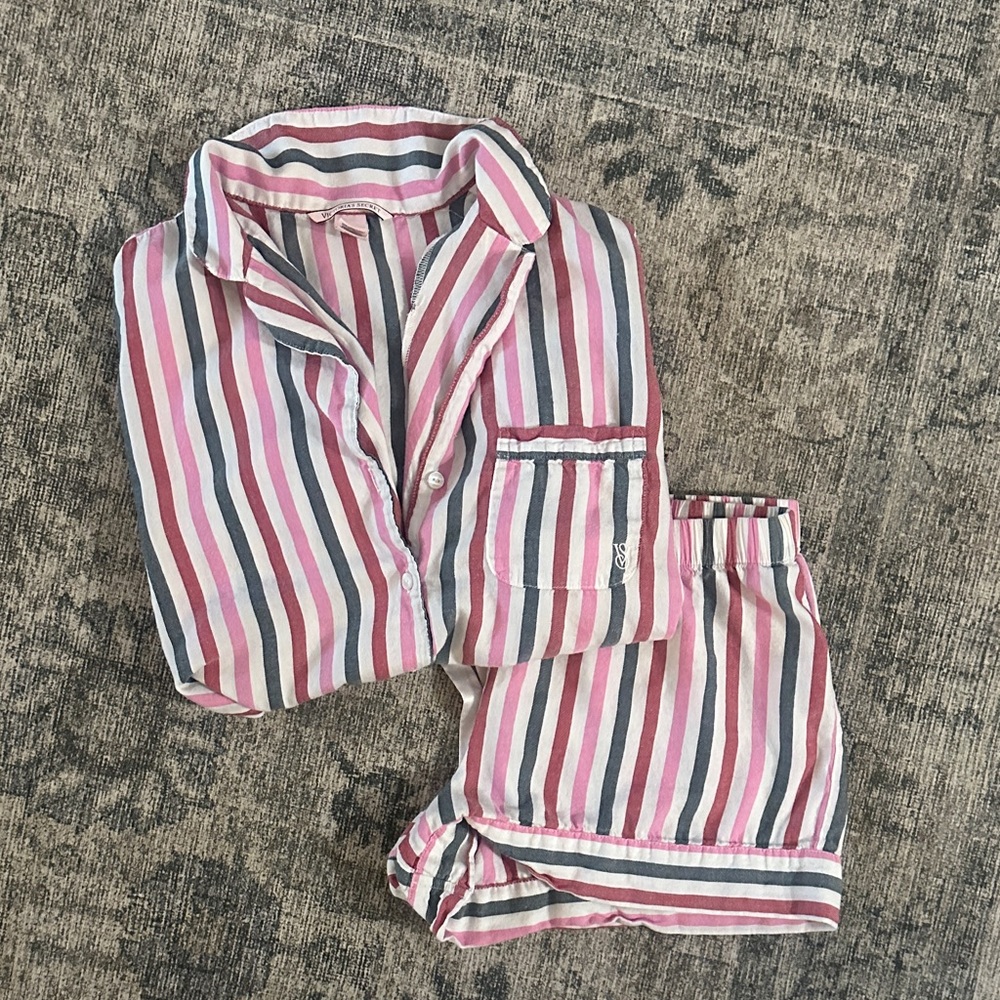 Victoria Secret Pajama Set